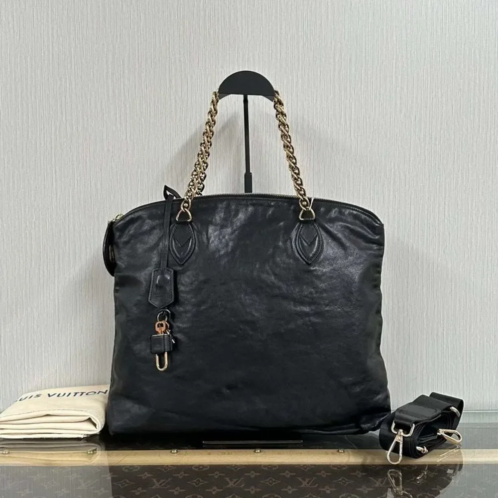 Louis Vuitton Women Pre-Loved Bag Very Good Condition